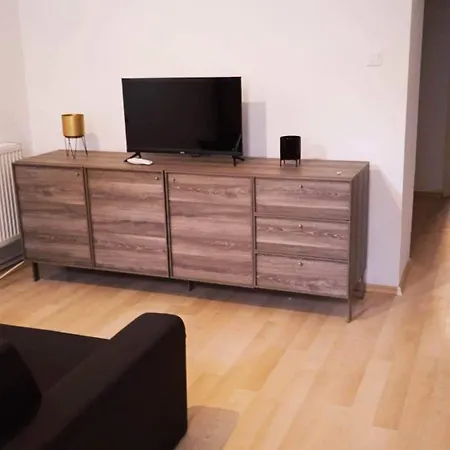 Museum Park Szell Str B- Downtown 1 Bedroom+living Διαμέρισμα Σζομπαθέλι