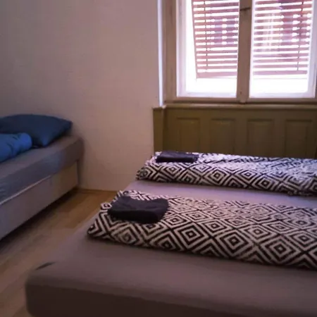 Museum Park Szell Str B- Downtown 1 Bedroom+living شقة *